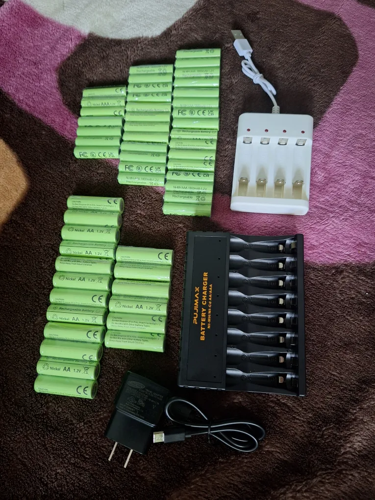 NEW Battery Charger + Rechargeable Batteries 🔋 thumbnail