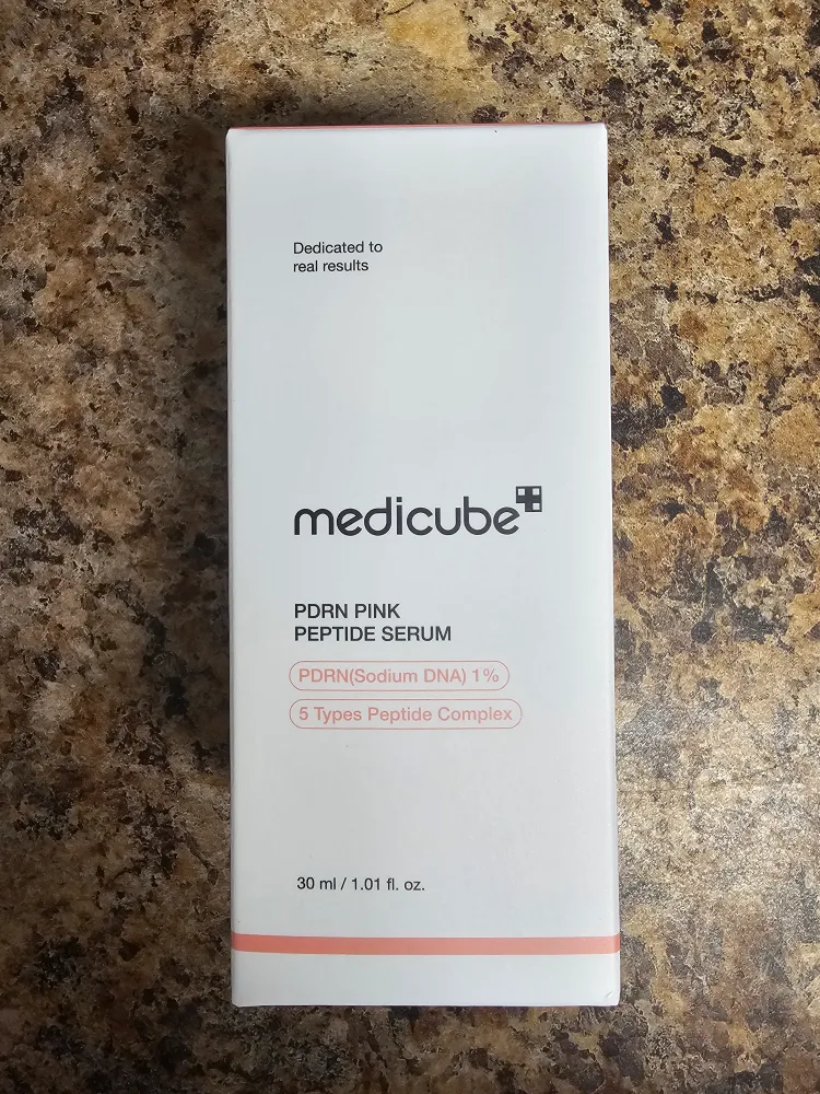 MEDICUBE PDRN Pink Peptide Serum thumbnail