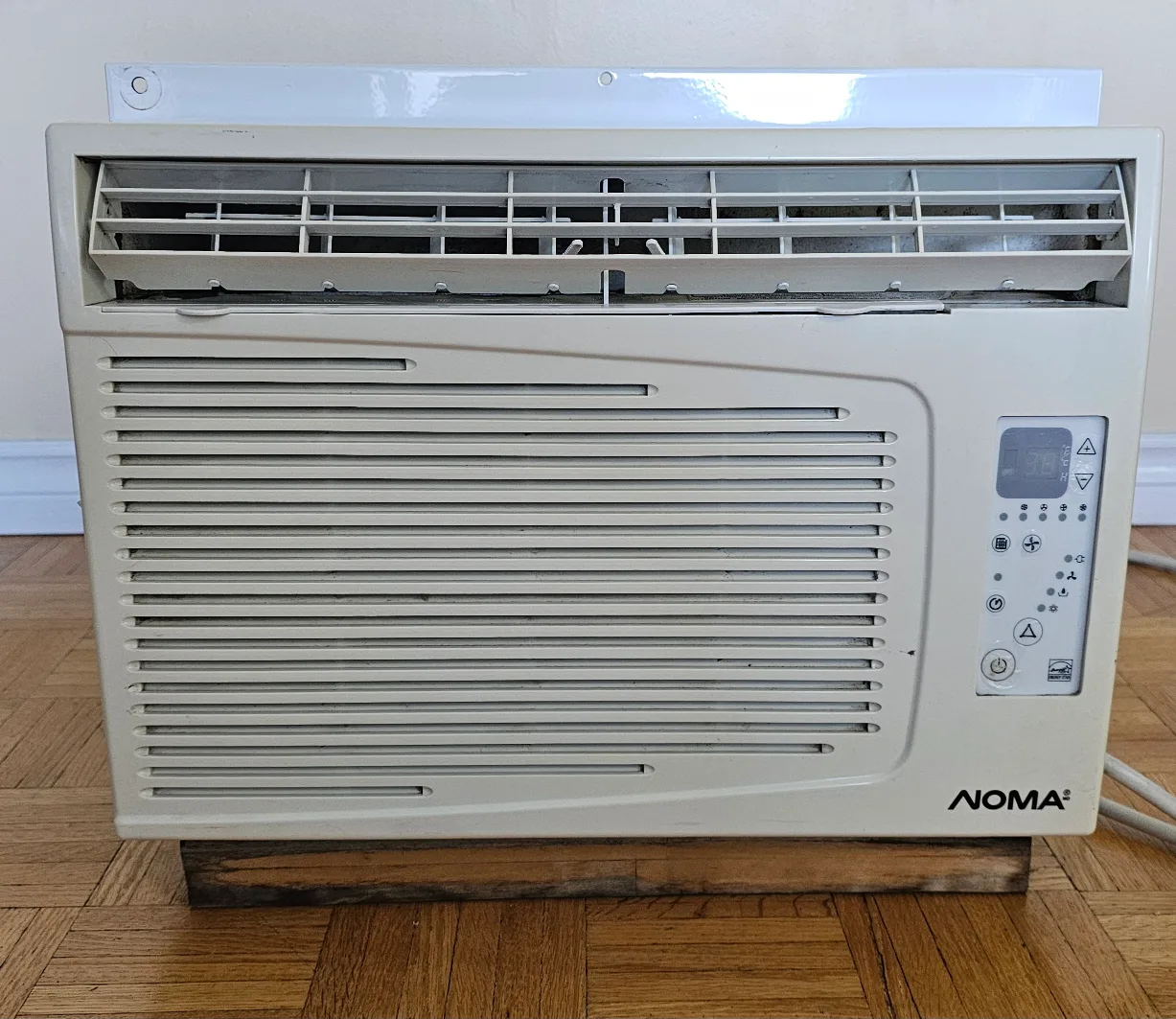 NOMA Window Air Conditioner, 5250 BTU thumbnail