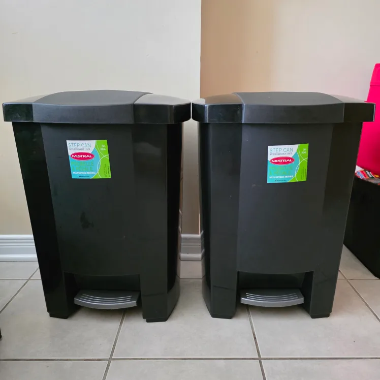 Mistral Step Can 30L (8 Gal) - Set of 2 thumbnail