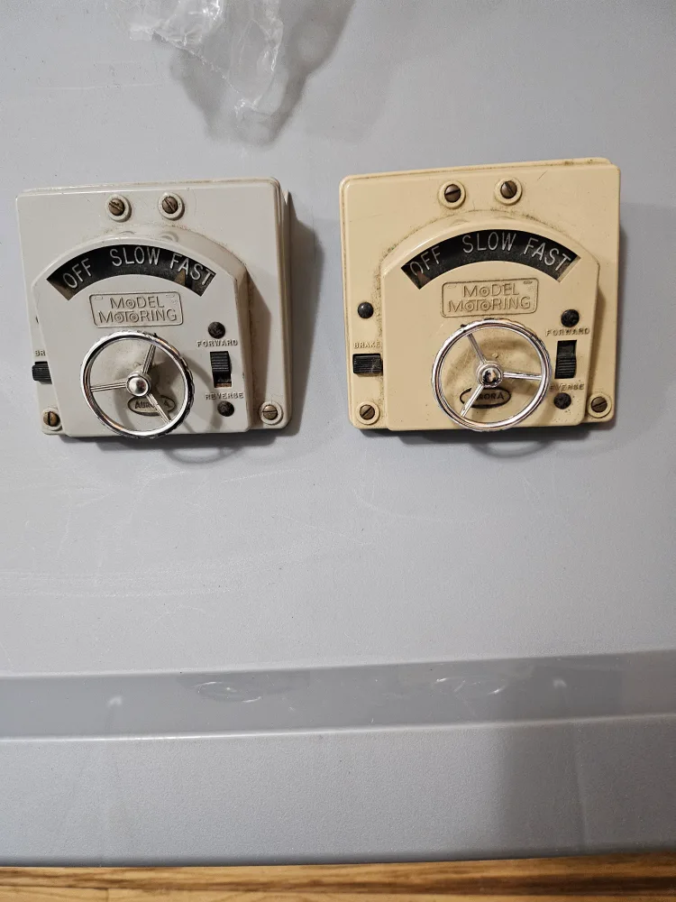 HO SCALE SLOT CARS PARTS ACCESSORIES image indicator(9)