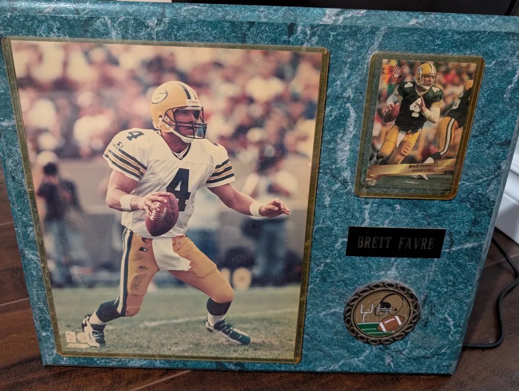 Brett Favre picture thumbnail