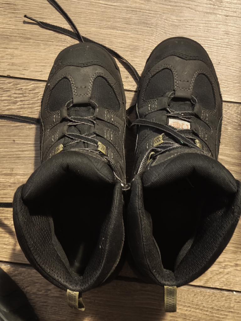 Safety Shoes- Size 9 - photo 2
