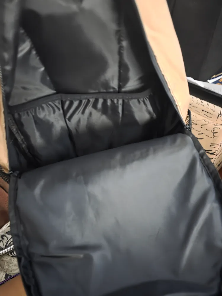 RAW Rolling Papers Backpack image indicator(3)