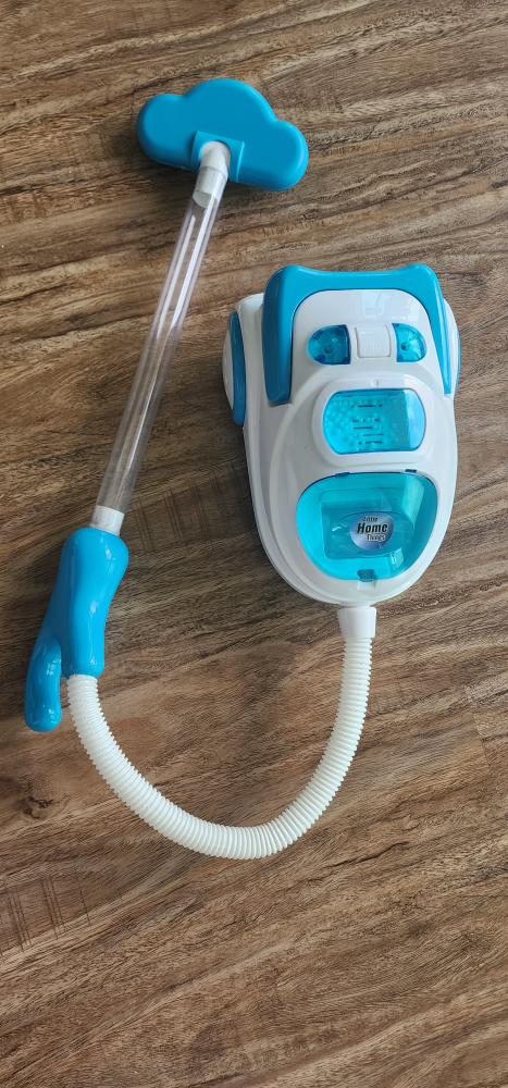 Kids Toy Vacuum Cleaner - Blue & White