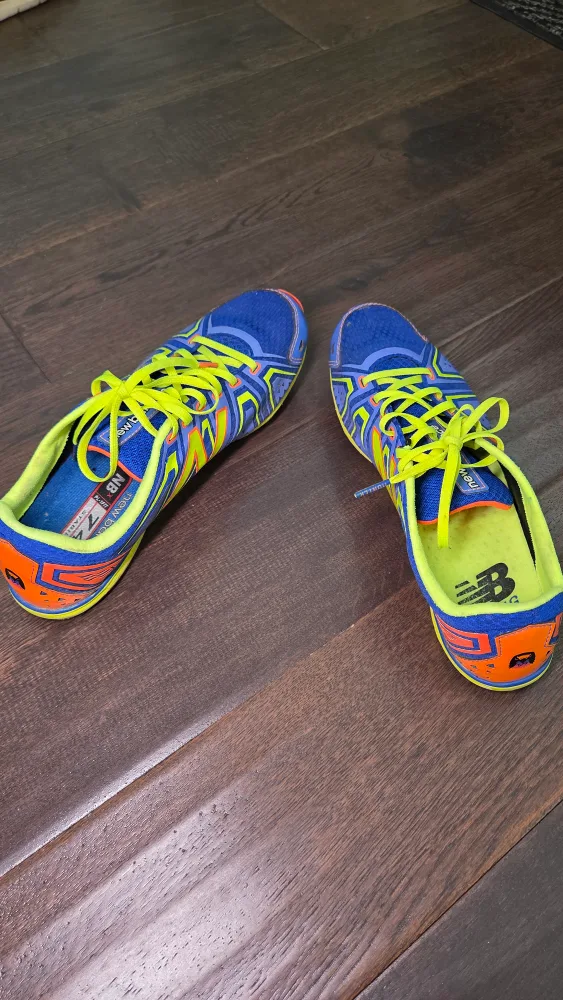 New balance cross-country running shoes image indicator(2)