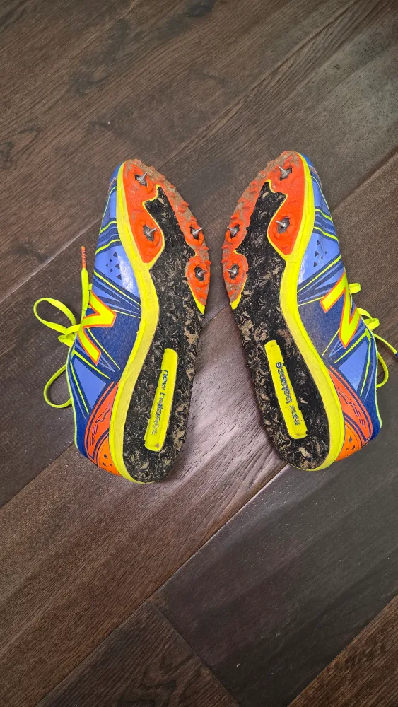 New balance cross-country running shoes image indicator(3)