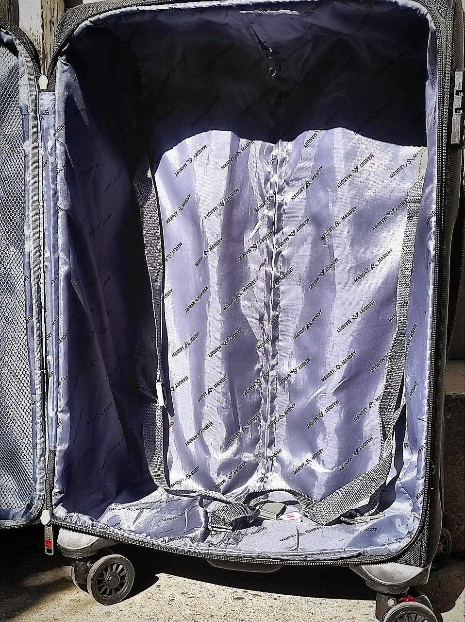 Carry-On Suitcase Bag Luggage New image indicator(5)