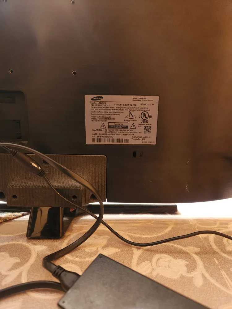 Samsung 32EH5000 LED TV - 32 inch thumbnail
