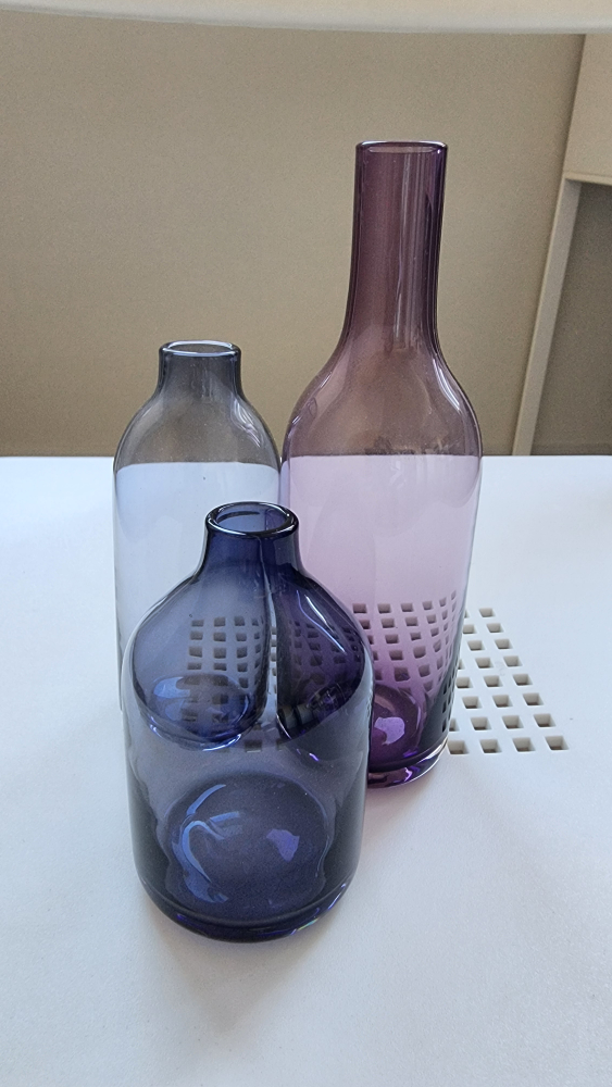 URGENT *Moving Sale* Set of 3 Decorative Glass Vases