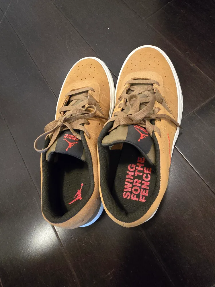 Nike Jordan Series ES Swing for the Fence - Size 10 men's shoes image indicator(3)