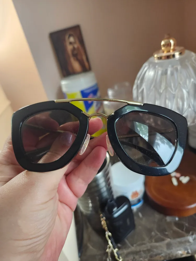 Prada Black Sunglasses image indicator(4)