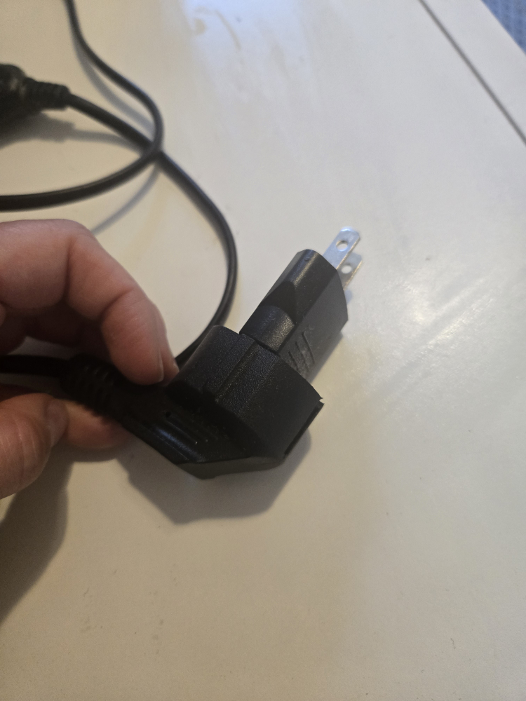110 or 120 voltage converter - photo 3