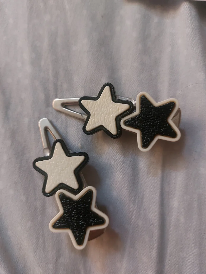 Star Hair Clips - Black & White thumbnail