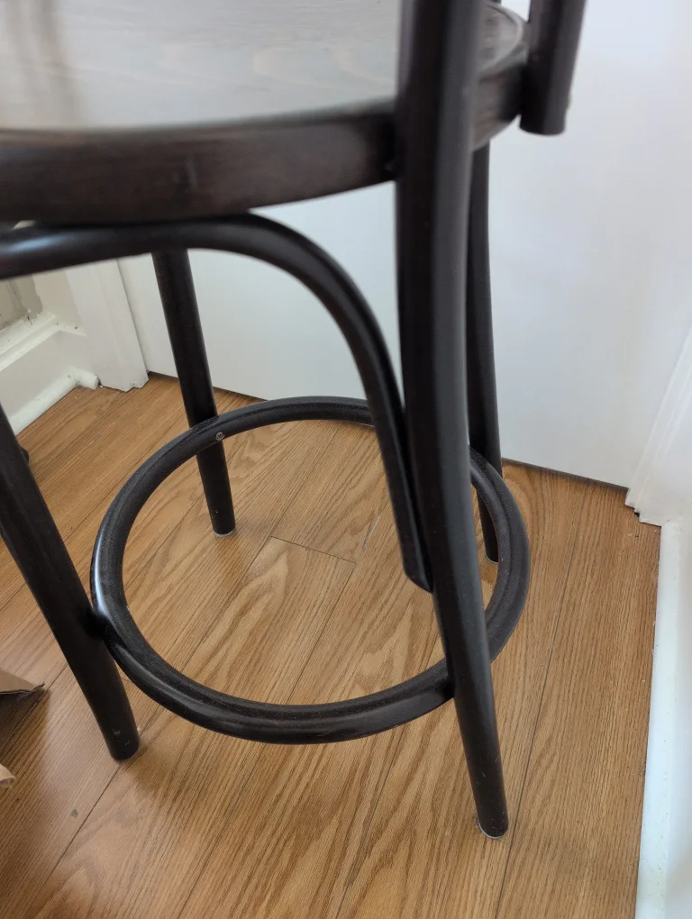 Wooden High chair / Stool 🇨🇦 image indicator(4)