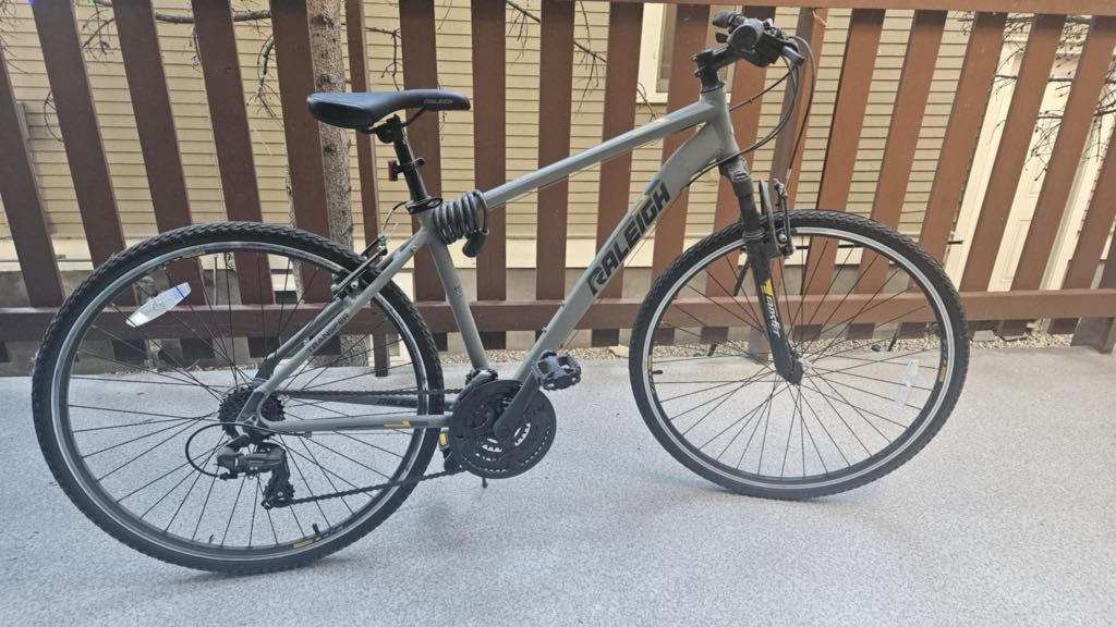 Men's Bike Raleigh Route 700C Hybrid