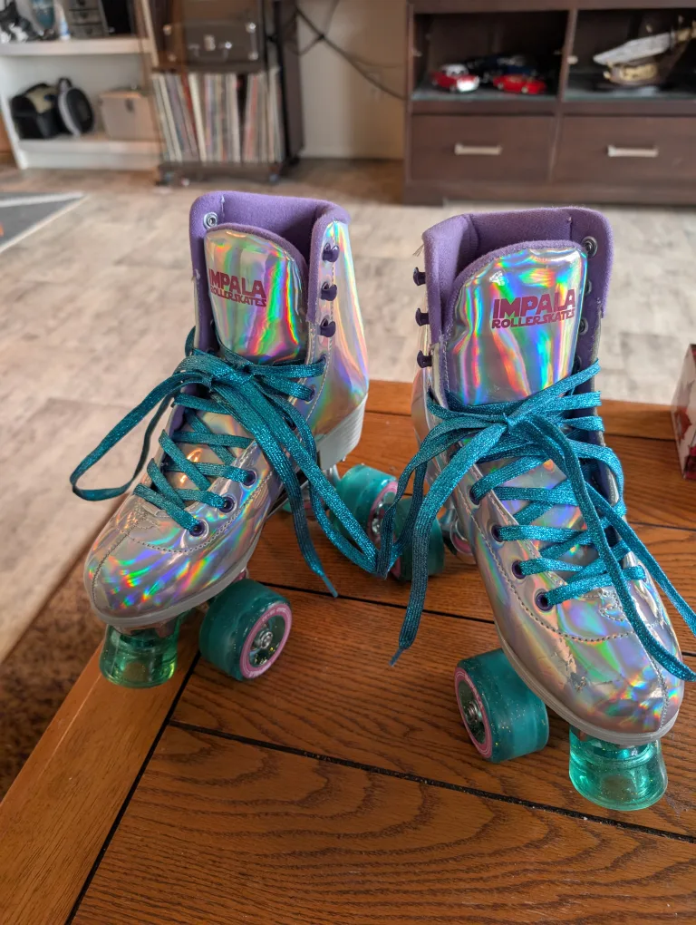 Impala Roller Skates - Holographic - Women's Size 6 thumbnail