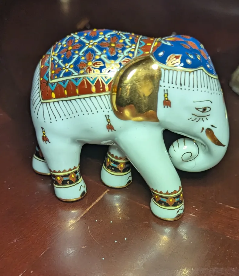 Benjarong Hand Made Elephant Figurine thumbnail