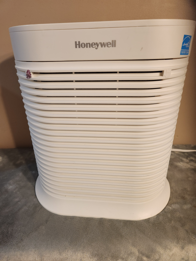 Honeywell Air Purifier - photo 3