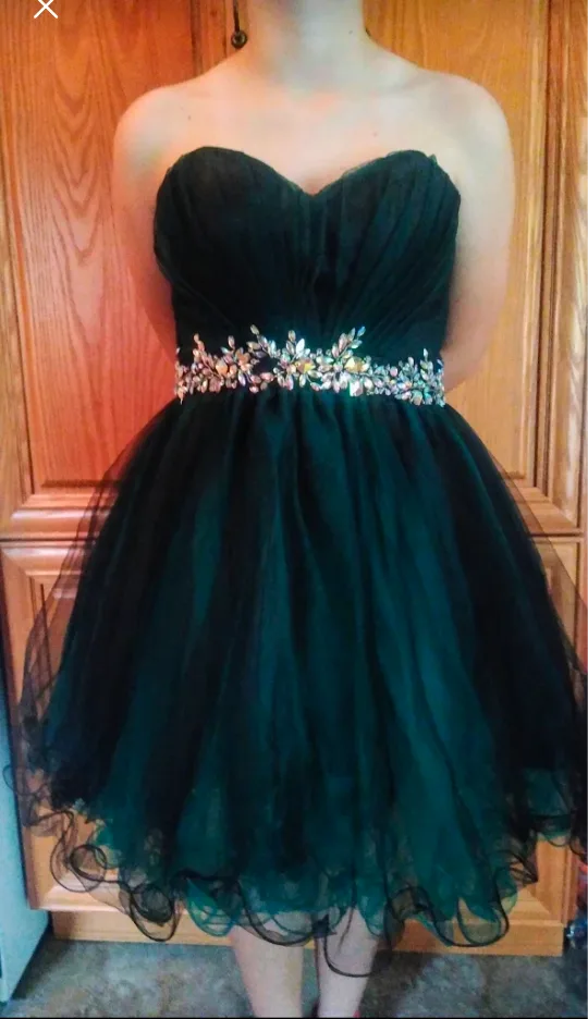 Emerald Green Special Occasion Dress thumbnail