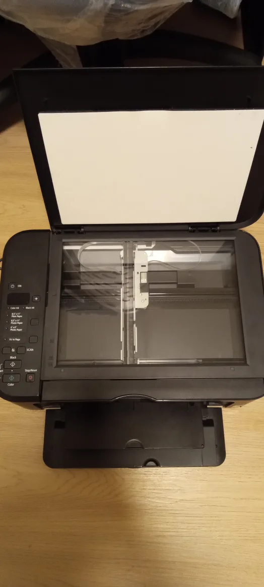 Canon Pixma Printer, 4in1 $25. image indicator(2)