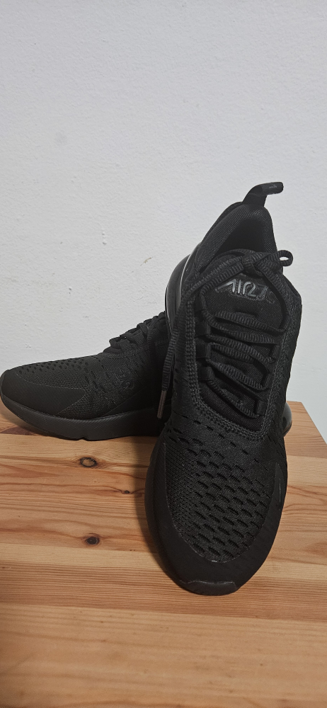 Nike Air Max 270 Black Sneakers