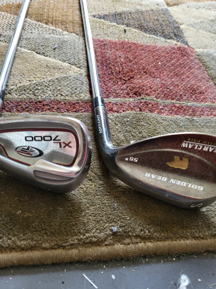 Golden Bear & Tour XL 7000 Golf Clubs image indicator(2)