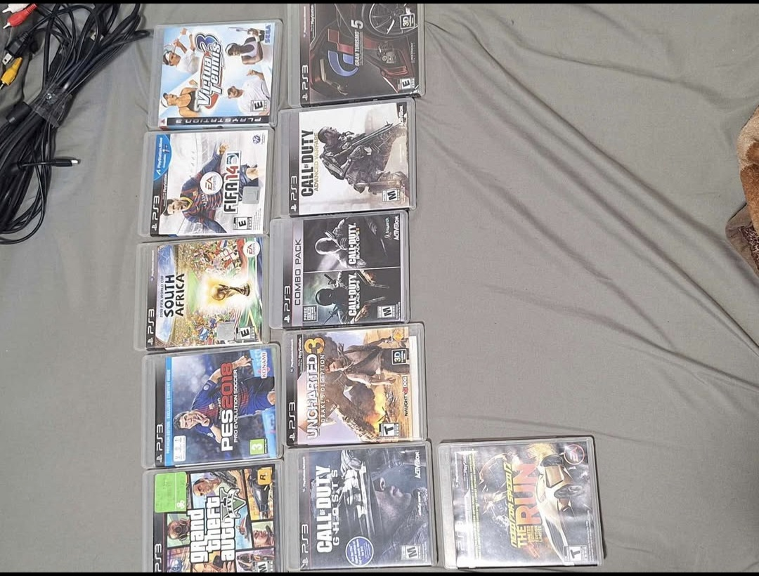 Sony PlayStation 3 (PS3) 160GB Console - photo 2