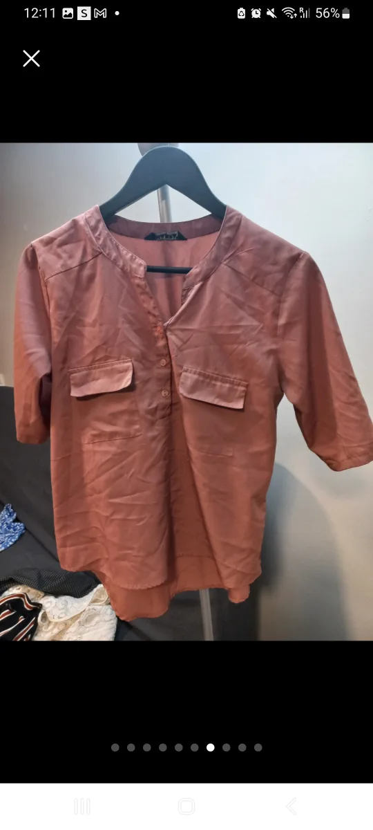 women top one get one free image indicator(3)