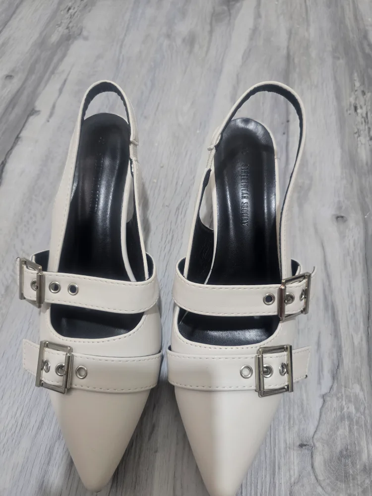 Pretty Little Thing Heels - Size 8 thumbnail