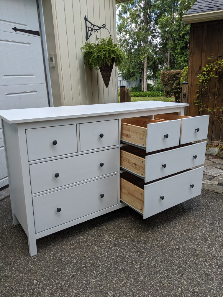 Ikea Hemnes 8 Drawer Dresser - Like New - photo 5