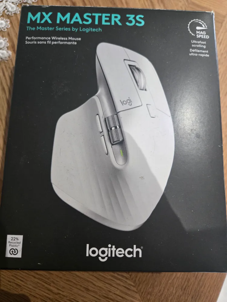 Logitech MX Master 3S Wireless Mouse thumbnail