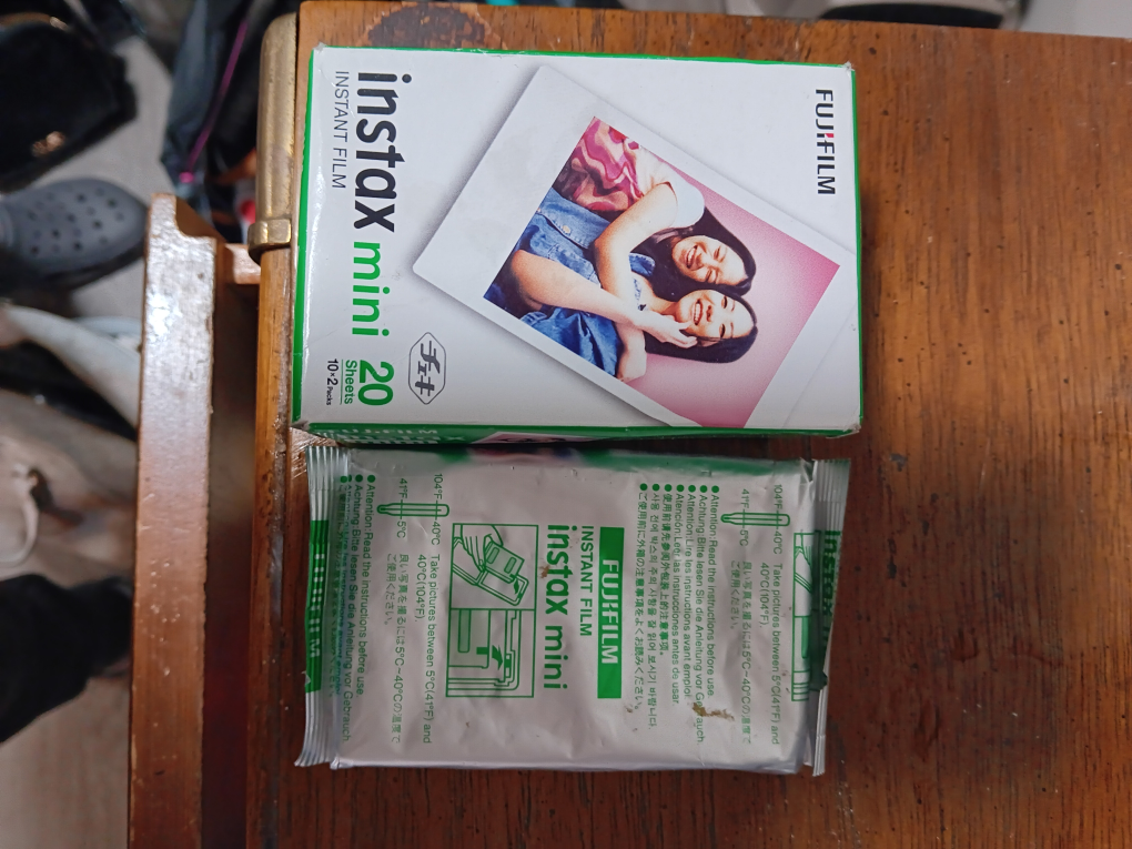 Fujifilm Instax Mini 12 - 2 cases of film included [40 pics] - photo 4