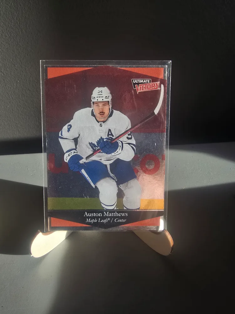 Auston Matthews Ultimate Victory Hockey Card thumbnail