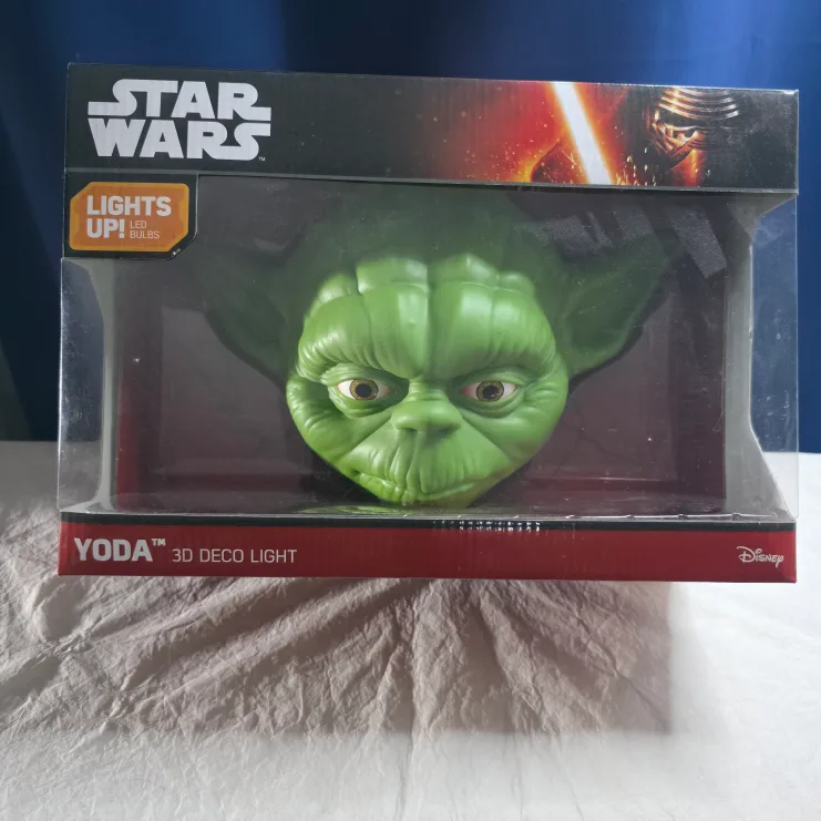 Star Wars Yoda 3D Deco Light, Lights Up thumbnail
