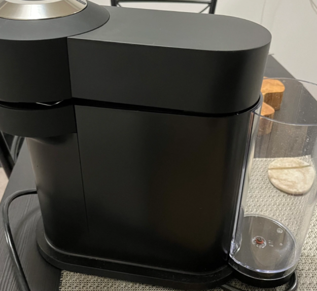 Nespresso Vertuo Next Coffee Machine - photo 2