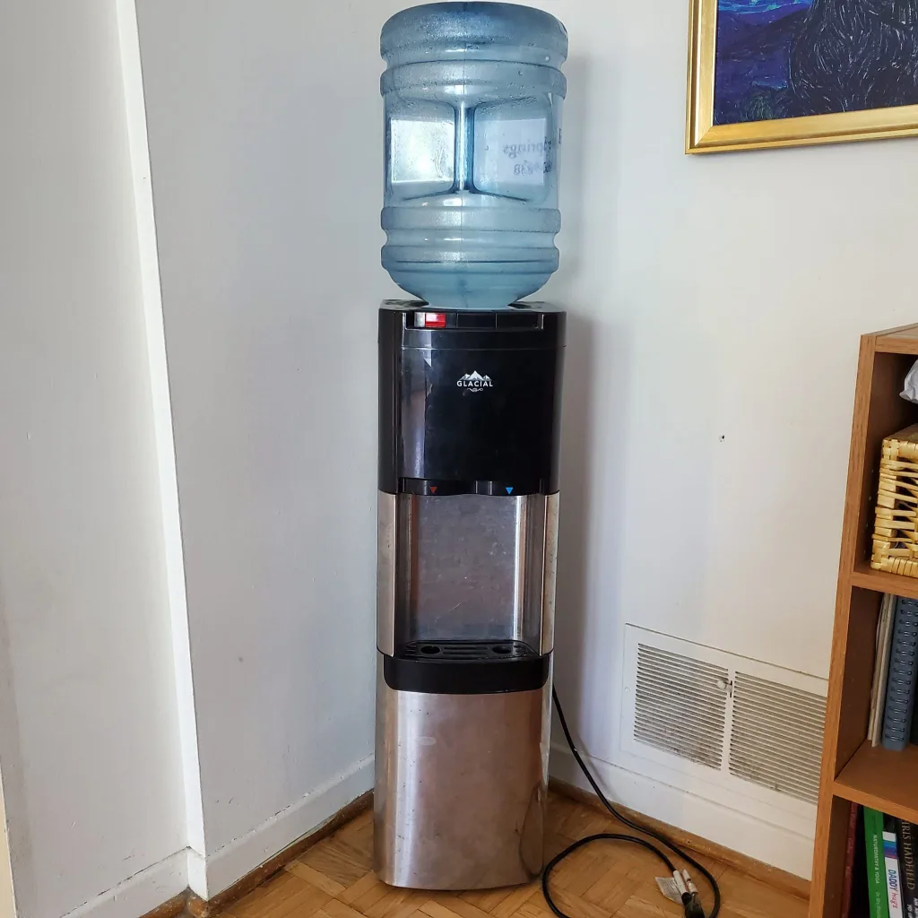 Glacial Water Dispenser