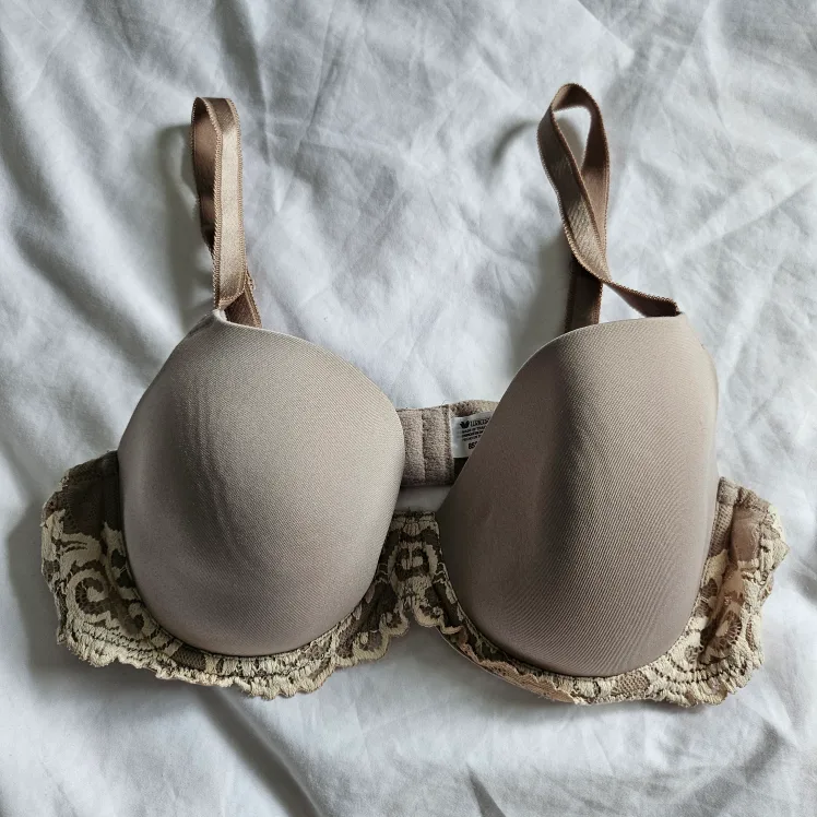 Wacoal Bras - Size 38B image indicator(3)