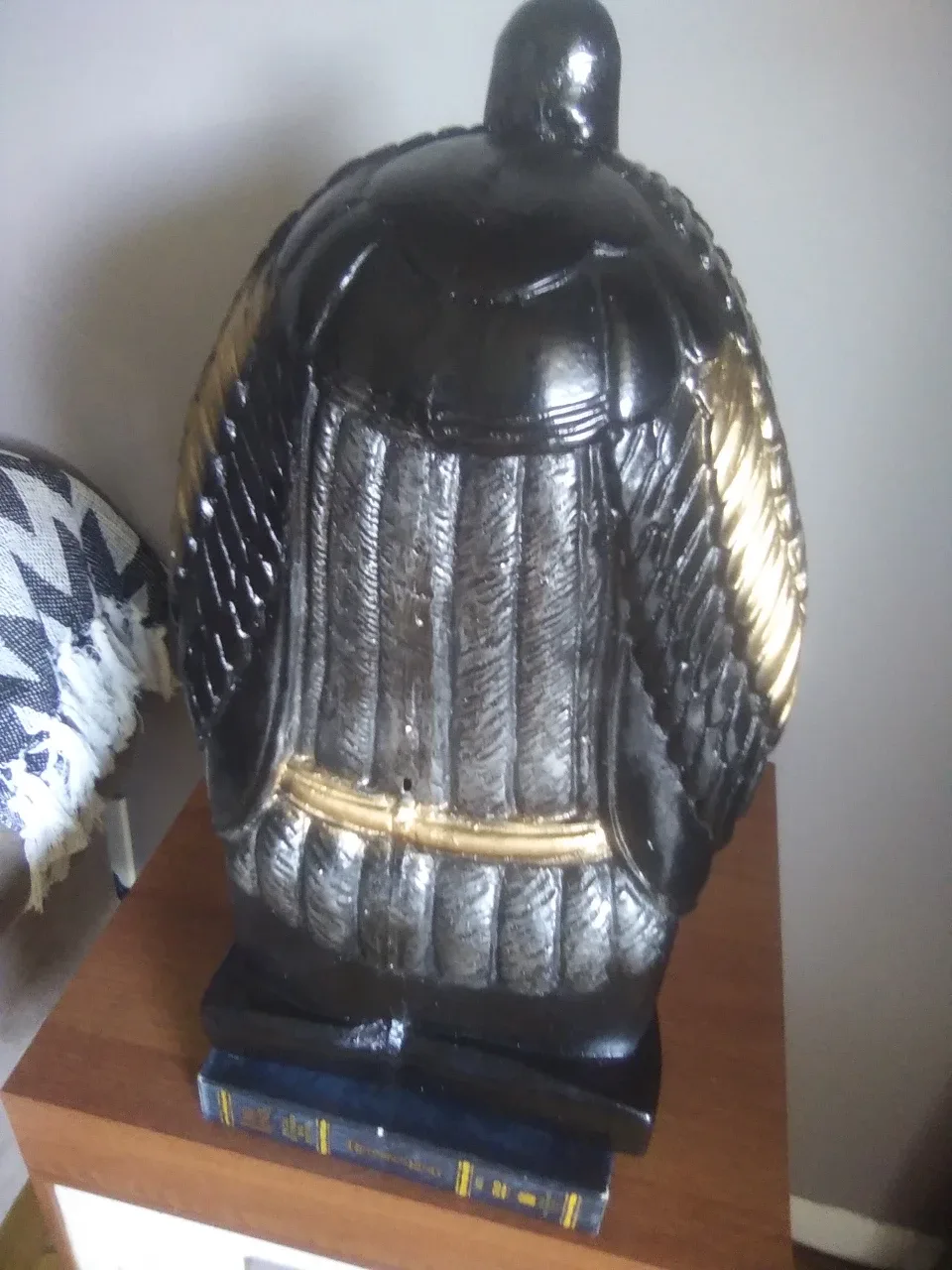 Egyptian Statue image indicator(4)