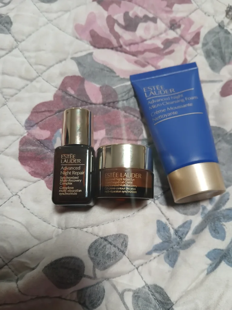 Estee Lauder Advanced Night Repair Set mini all $25 thumbnail