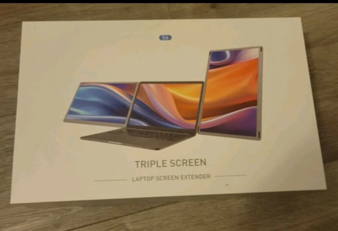 Triple Screen Laptop Screen Extender thumbnail