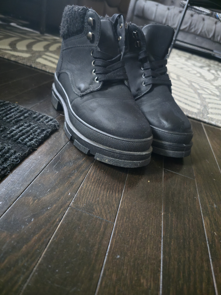 Black Winter Boots - photo 3