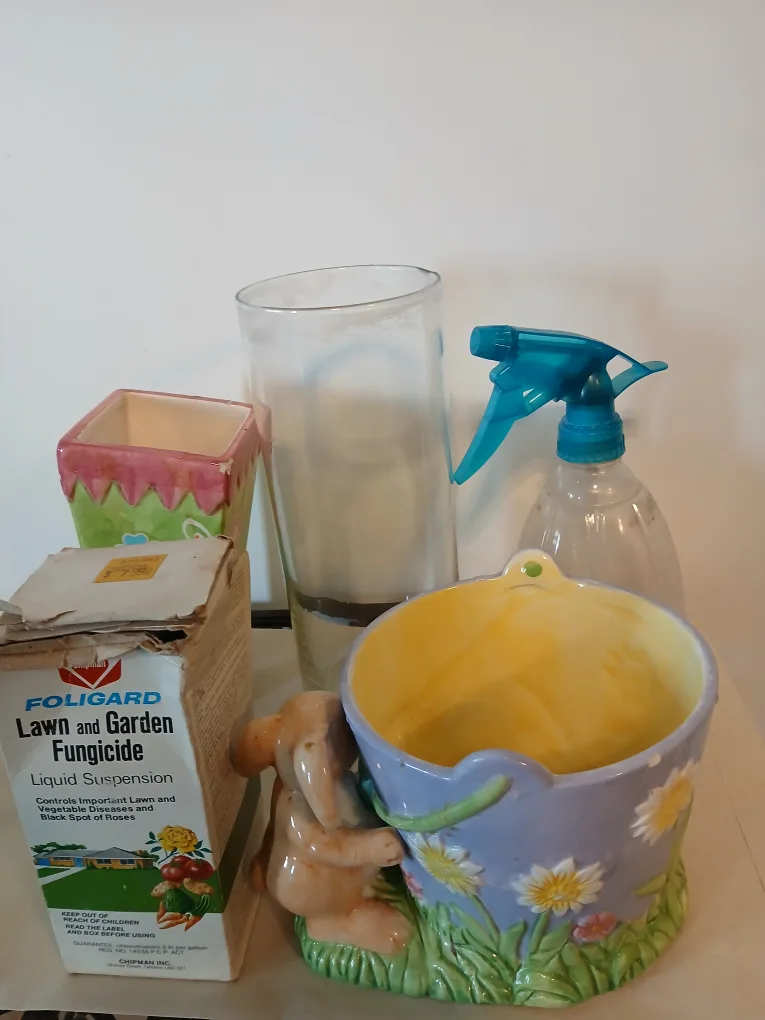 5 item Gardening Lot. All for $10. Firm. thumbnail