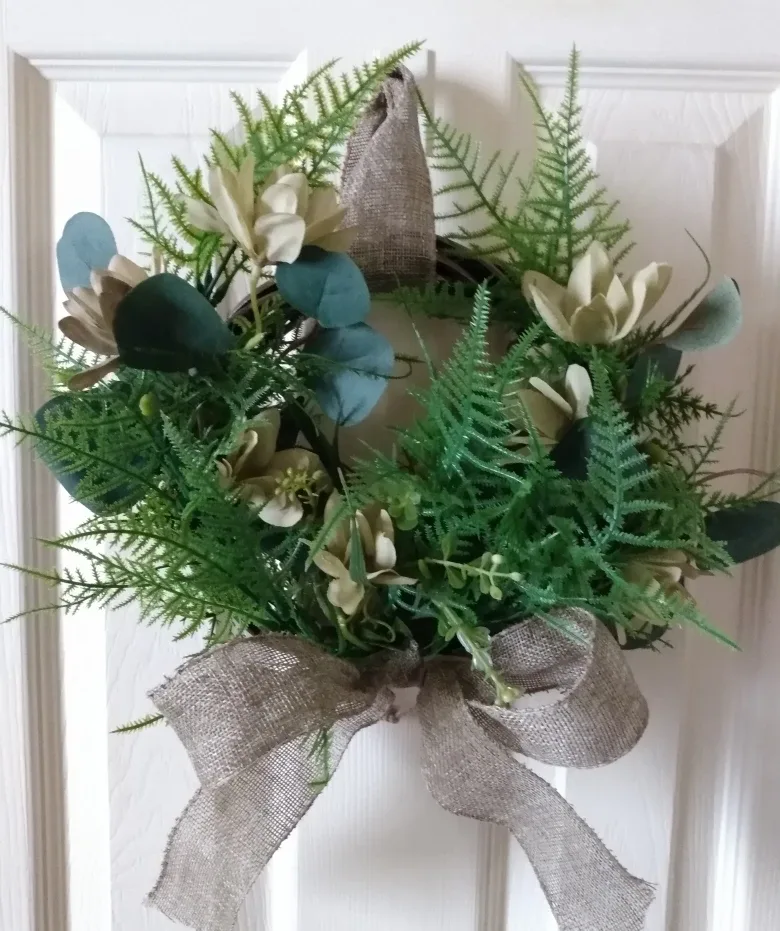 Beautiful decorative Birch Wood Floral wreath thumbnail