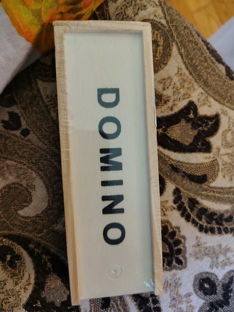 Domino Set - Brand New in Box thumbnail