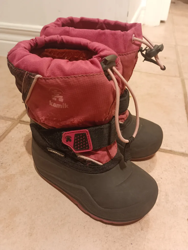 Kamik Waterproof Winter Boots kids size 9 thumbnail