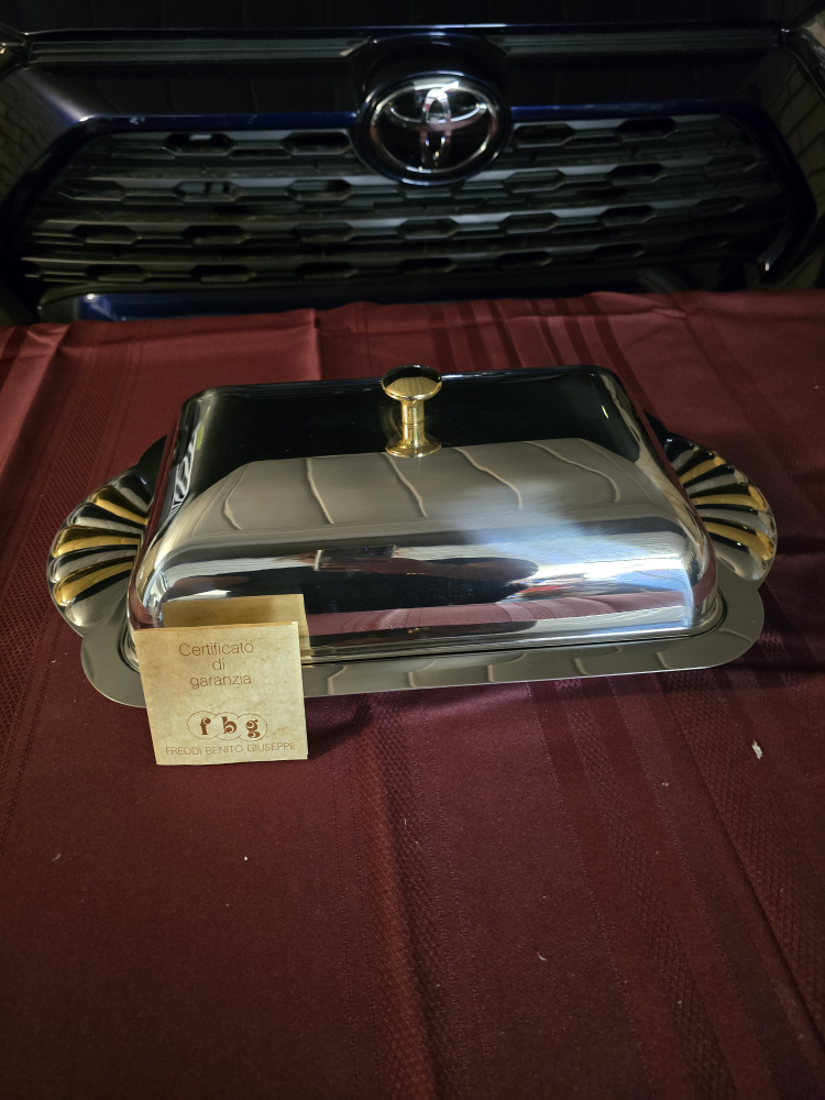 Freddi Benito Giuseppe Serving Platter with lid