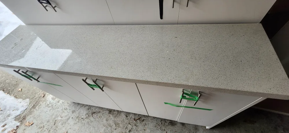 4 pieces Kitchen Cupboards and countertop with large cupboard. image indicator(4)