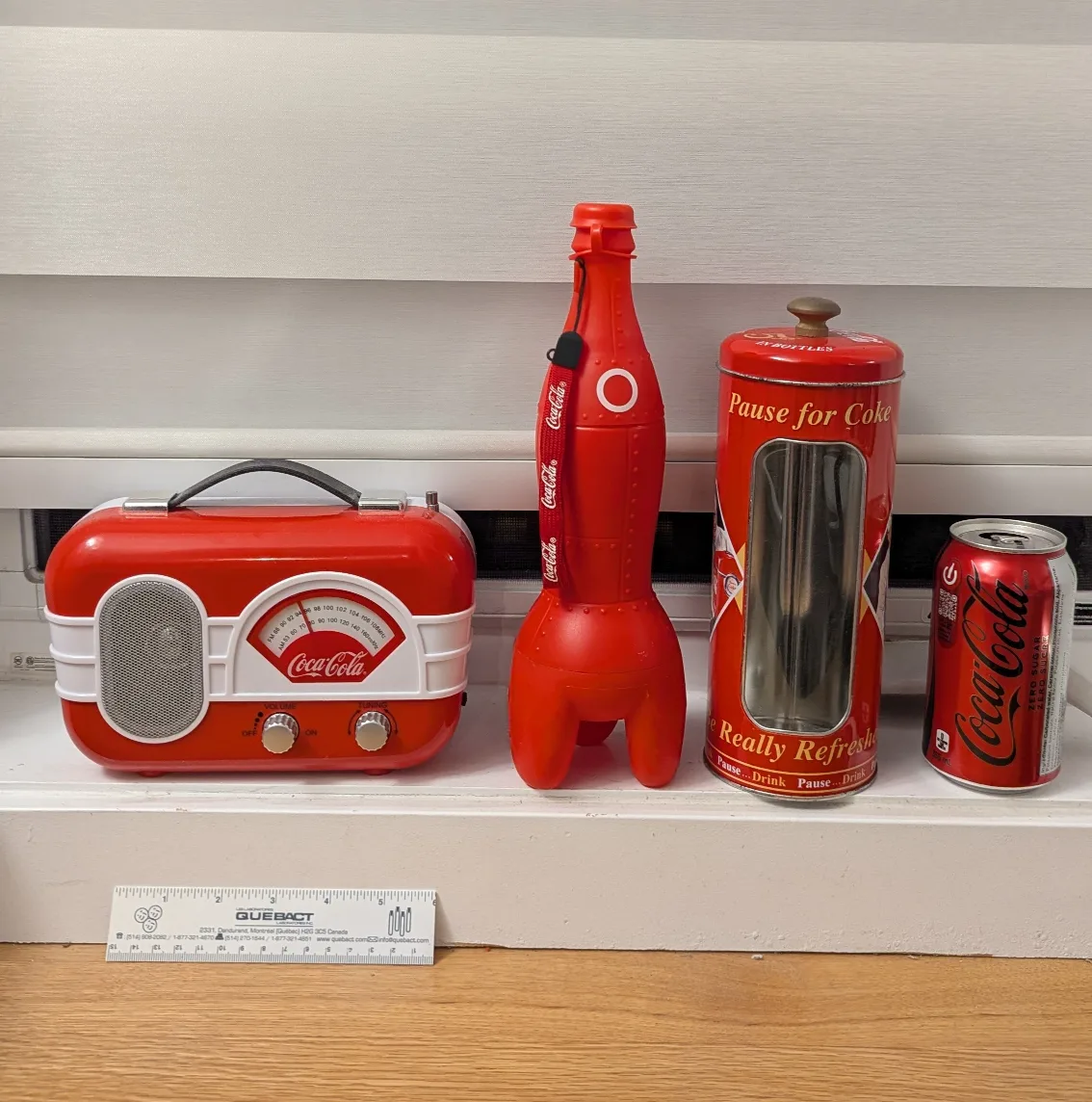 Coca-Cola Retro Radio + water bottle + straw holder 🇨🇦 thumbnail