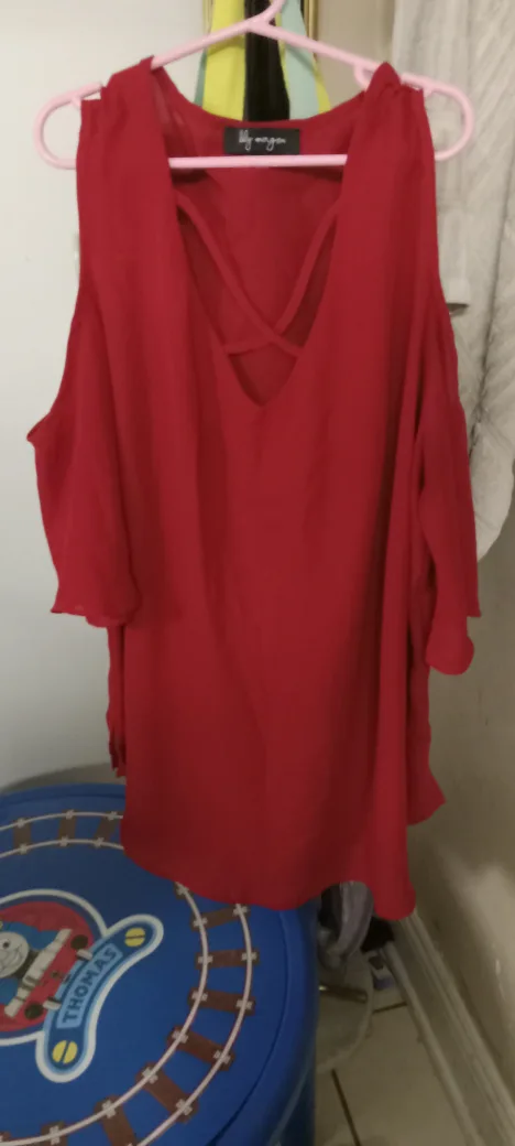 Lily Morgan Red Blouse - Size L/8 🇨🇦 thumbnail